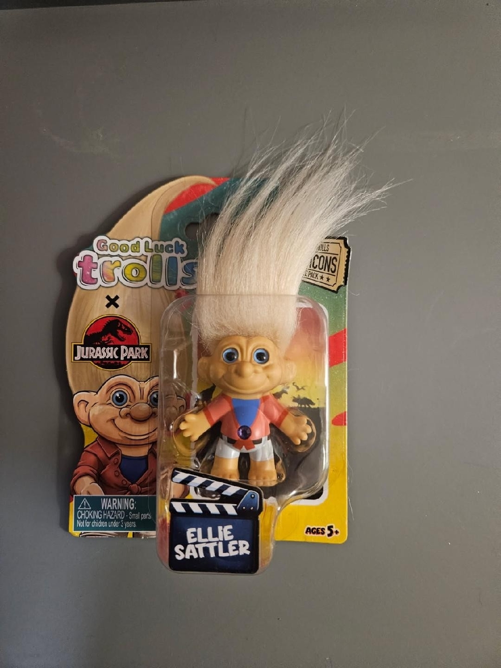 Trolls Ellie Sattler Figure with White Hair and Blue Outfit